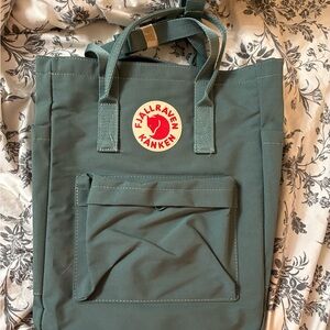 Fjallraven Fjall Raven Totepack Backpack olive green Kanken